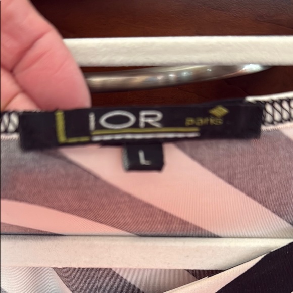 Lior Paris Black and White Striped Women's Top - Picture 2 of 4